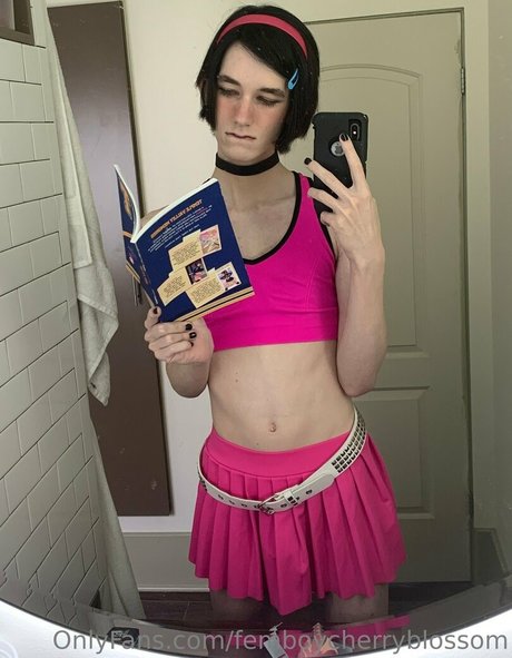Femboycherryblossom