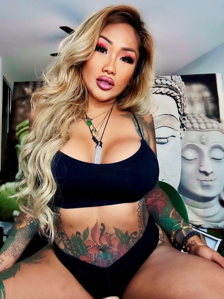 Bella Belle  nude leaked OnlyFans photo