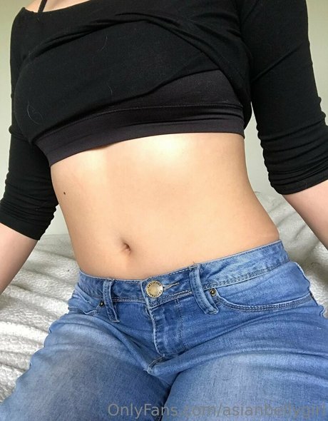 Asianbellygirl