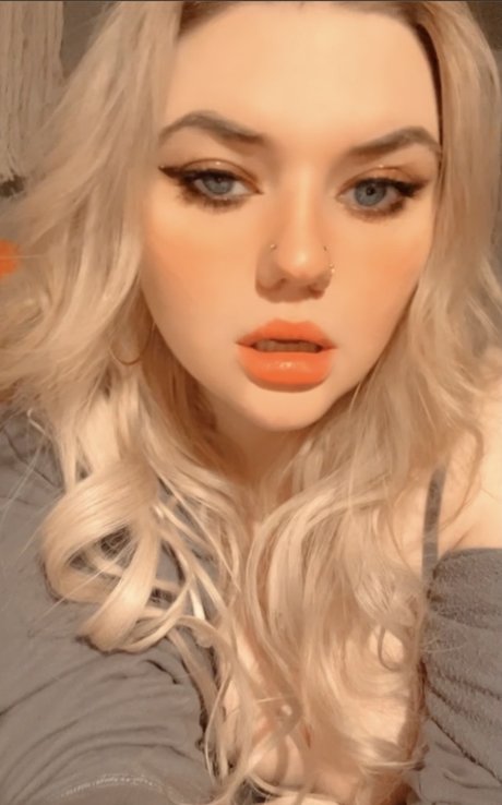 Emme Valentine Top 83