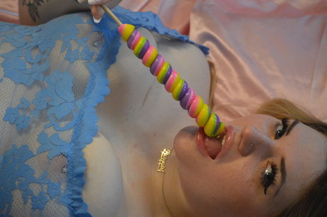 Emme Valentine Top 83