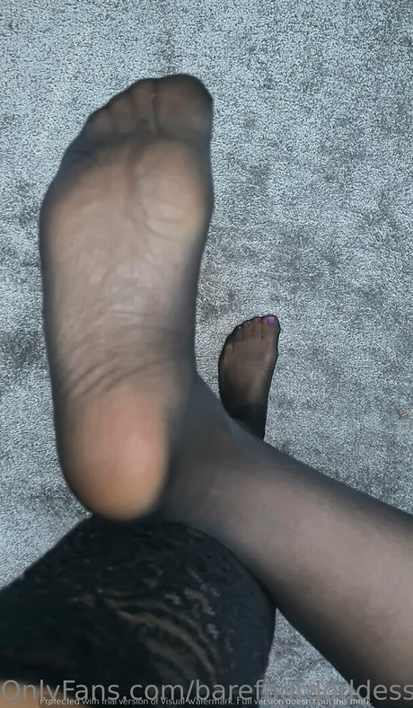 Barefootgoddessbri