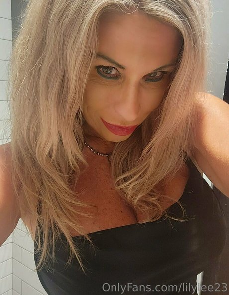 Lilylee23
