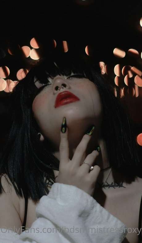 Bdsmmistressroxy