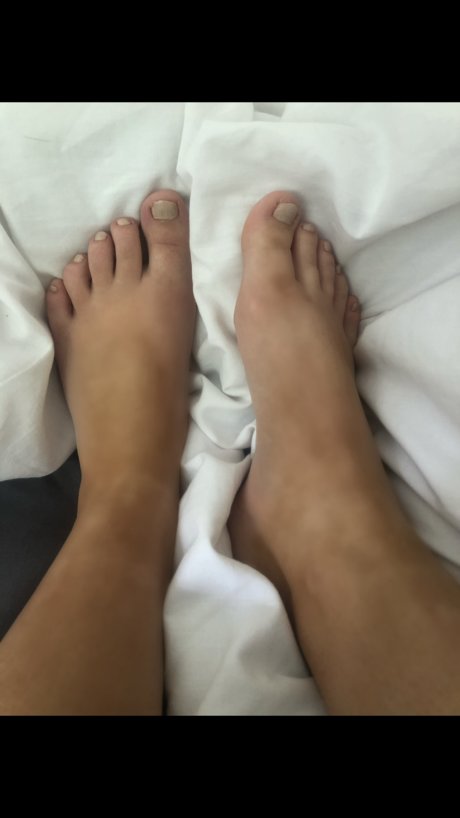 Natashas Foot Dreams
