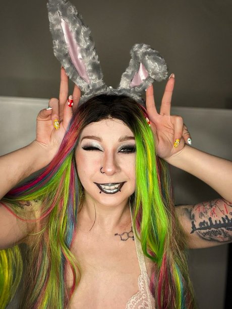 Little Hobbit In The Wild