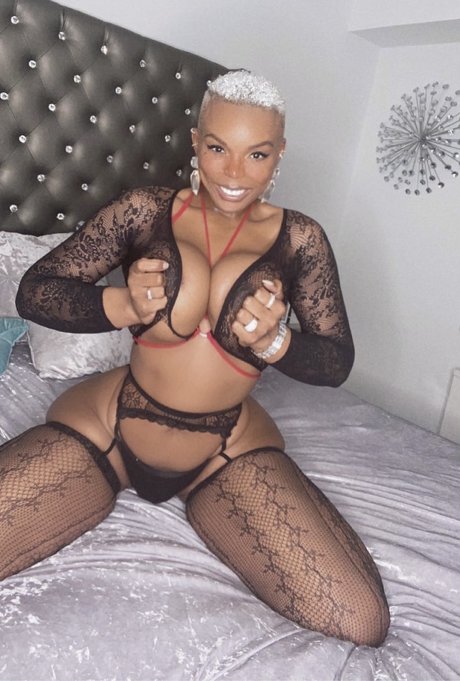 The Real Trans Pocahontas Xxl