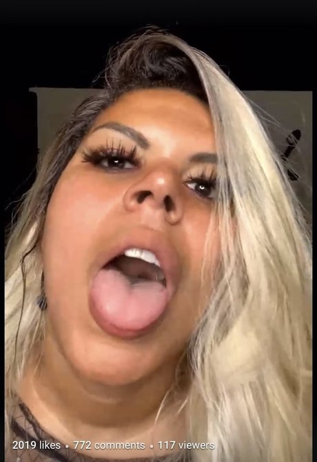 Mulher Jaca Dayanejacky