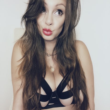 Officialtaliashepard