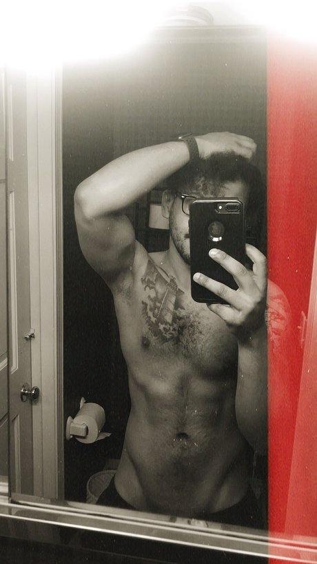 Shawn Hancock Aka Thespicystepbro 