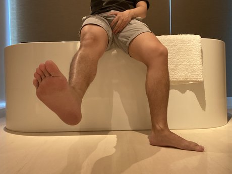 Asian Foot Master Us10