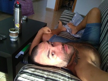 Gay Esci Pi  nude leaked OnlyFans photo