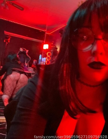 Whisperingpizza Asmr