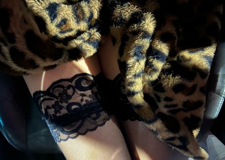 Kaitlynn Rhenea Asmr