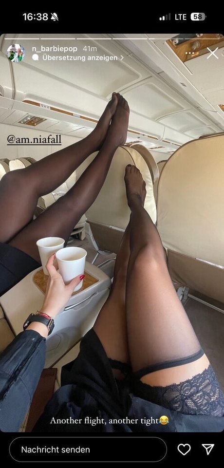 Allaboutfeetandnylons