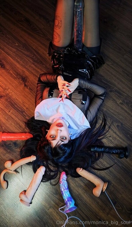 Monicabigsoul