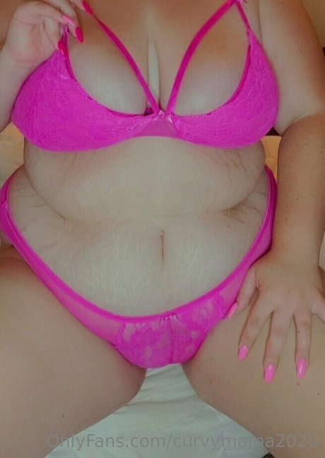 Curvymama2020