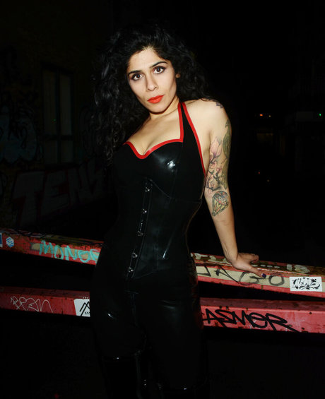 Mistresssophiasahara