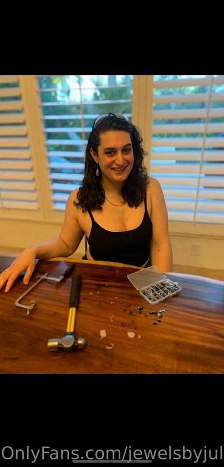 Jewelsbyjules