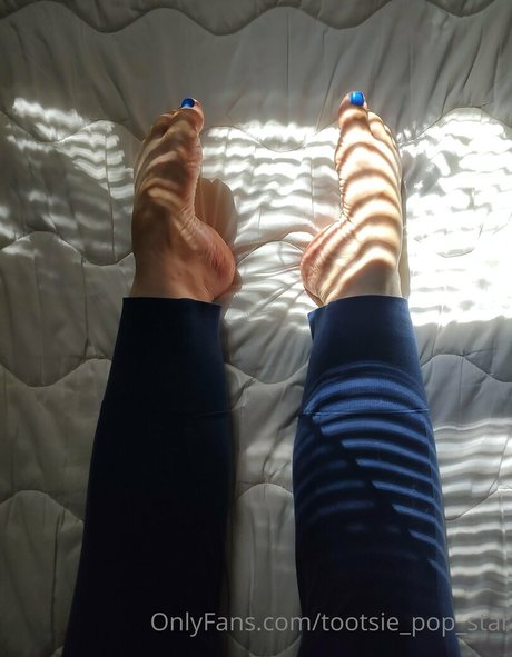 Tootsiepopstarr