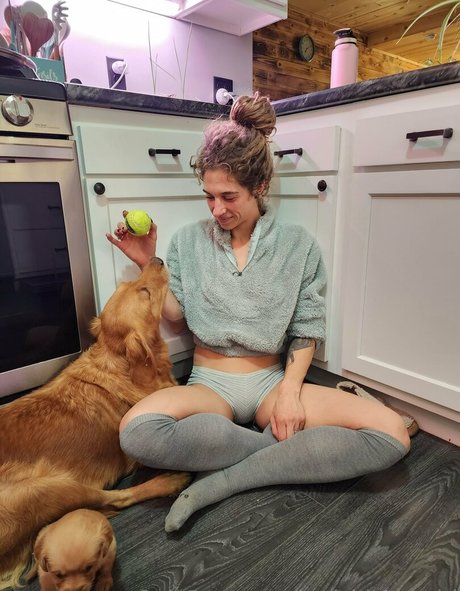 Yourmomgoestocollege1980