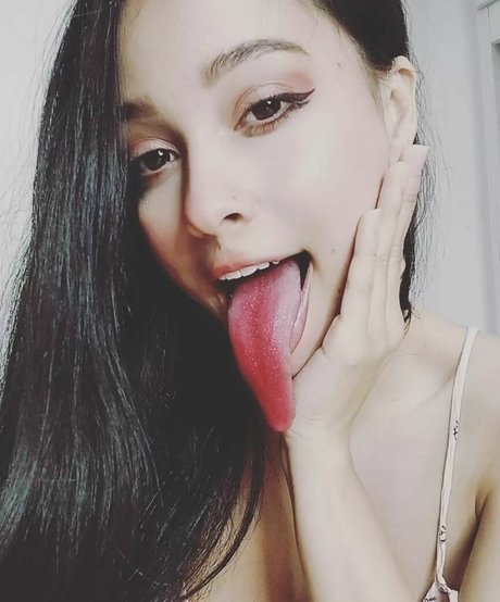 Long Tongue Fetish