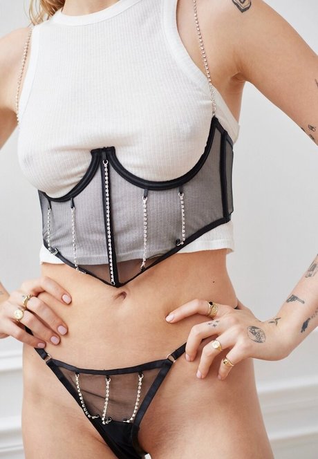 Lindsay Vrckovnik Linmick