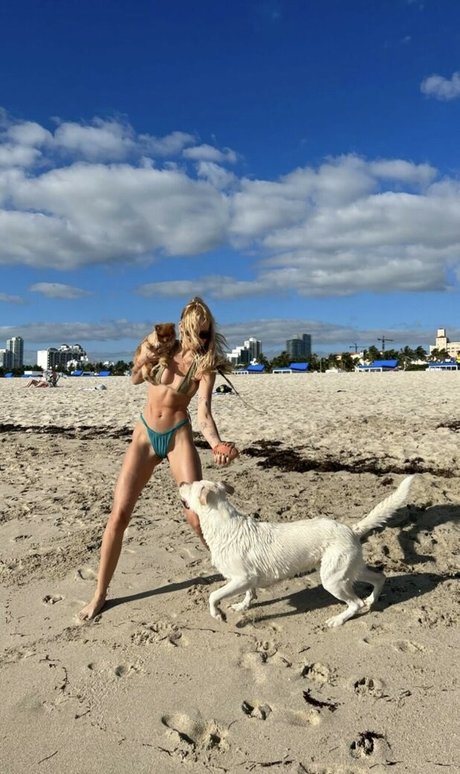 Lindsay Vrckovnik Linmick