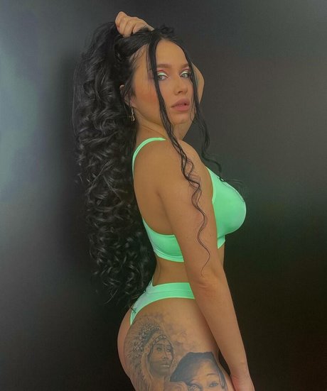 Julia Cher Alias Julia Connors