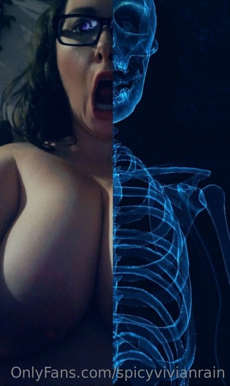 Spicyvivianrain