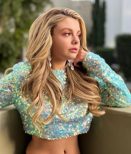 Mallory James Mahoney