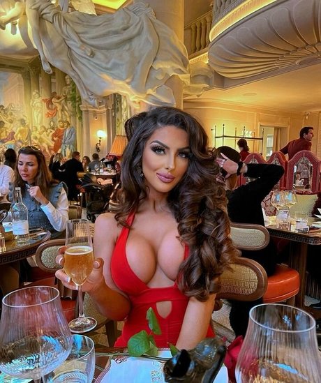 Kayleigh Rose Dematos