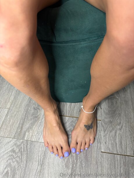 Alexisyogafeet2