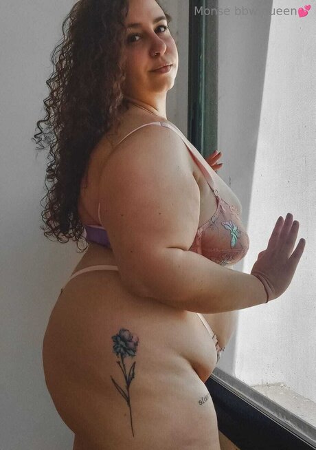 Monsebbwqueen