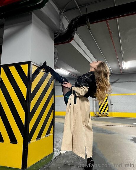 Tori Rain