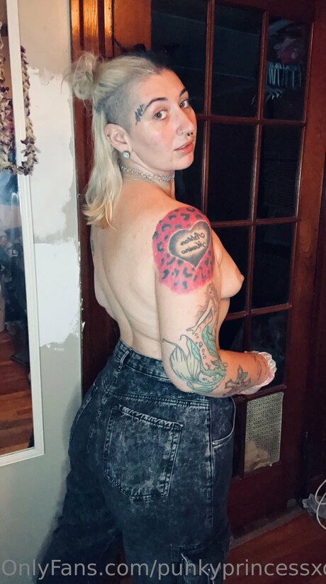 Punkyprincessxofree