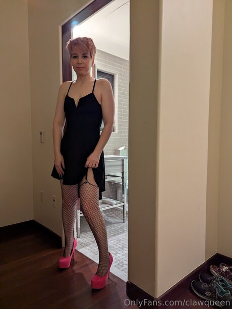 Clawqueen
