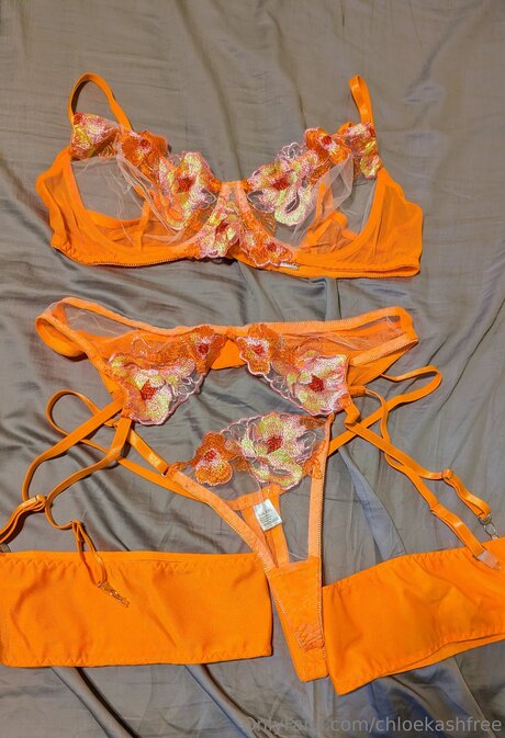 Chloekashfree  nude leaked OnlyFans photo