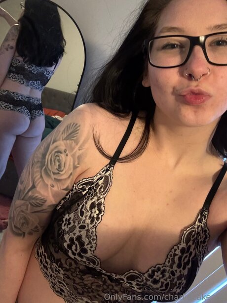 Charliecakes69