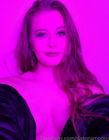 Dakotamoonj