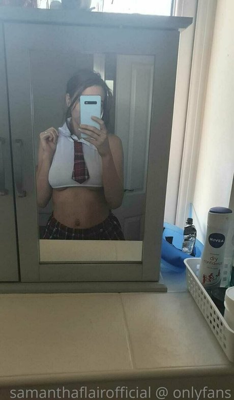 Samanthaflairofficial