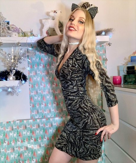 Ittybittyprettykittyfree