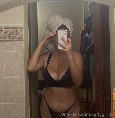Curlygirl07
