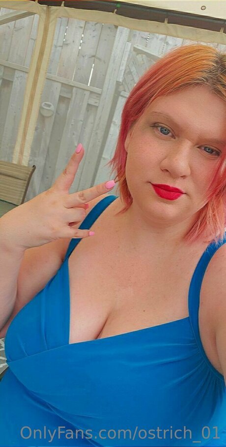 Ostrich 01
