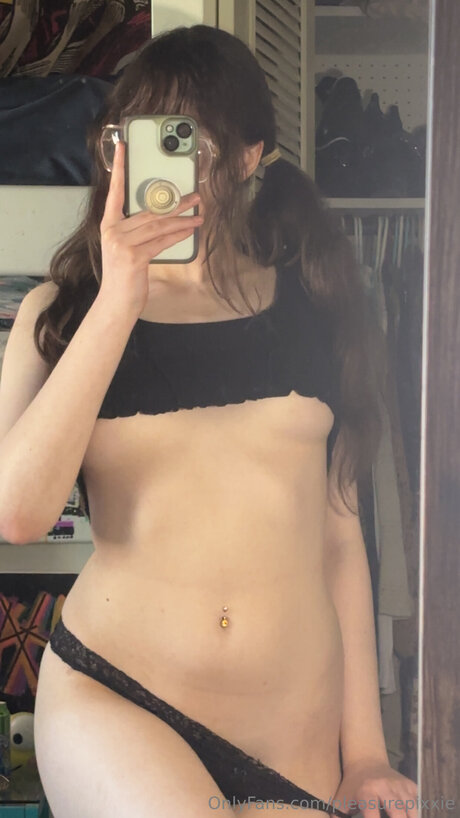 Pleasurepixxie