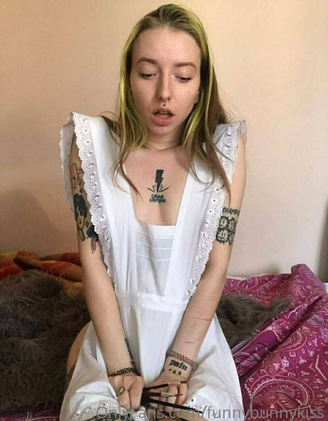 Funnybunnykiss