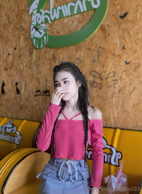 Pixii33