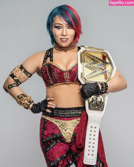 Asuka Wwe