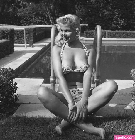 Vintage English Pinups