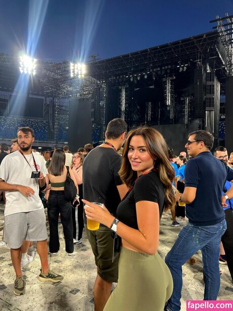 Maricel Freire Hotwife